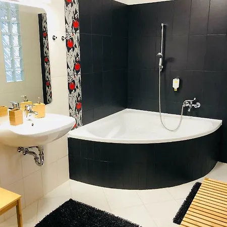 Nexus Apartment *